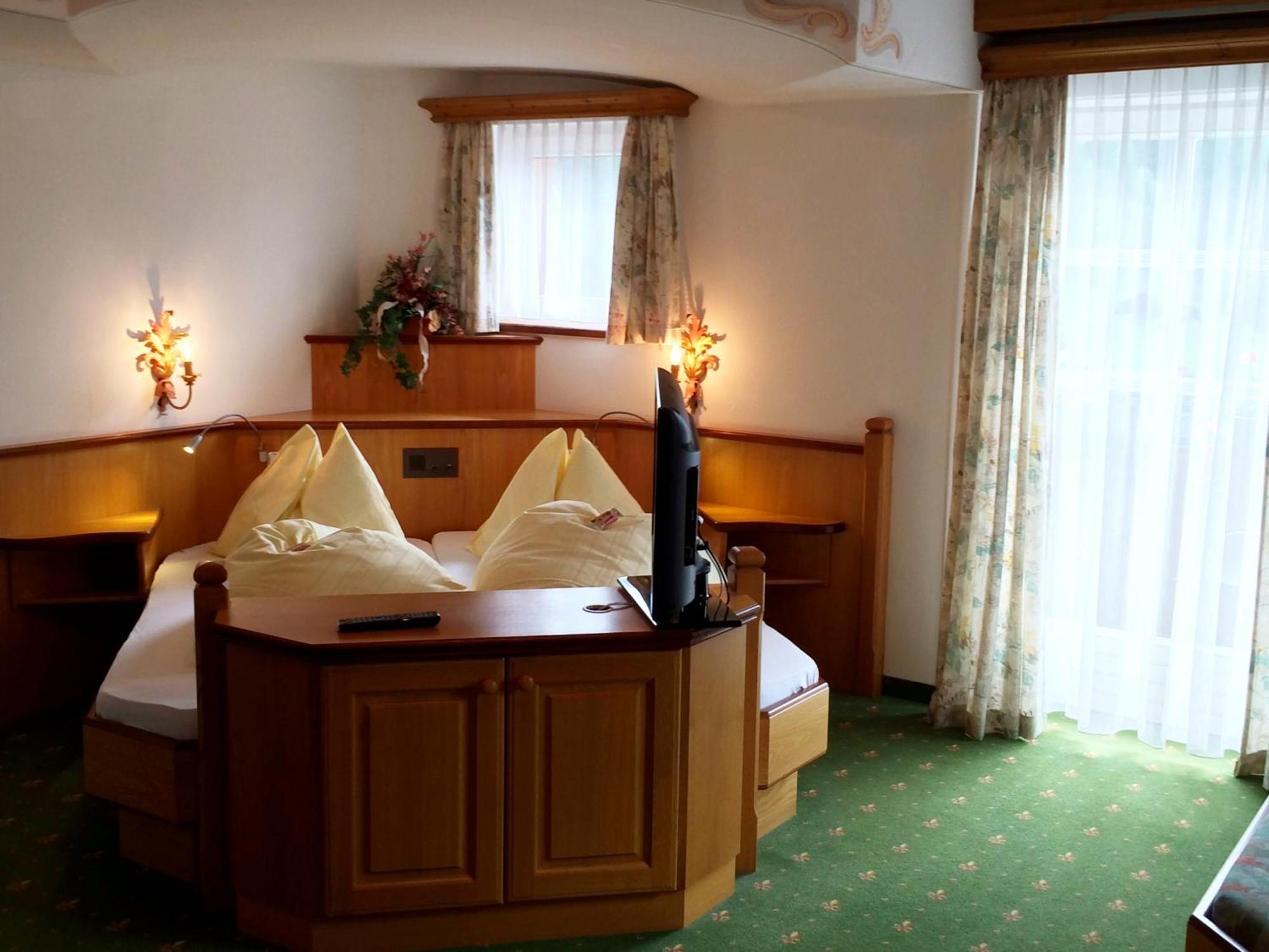 Berghotel Hauserbauer Dorfgastein Rum bild